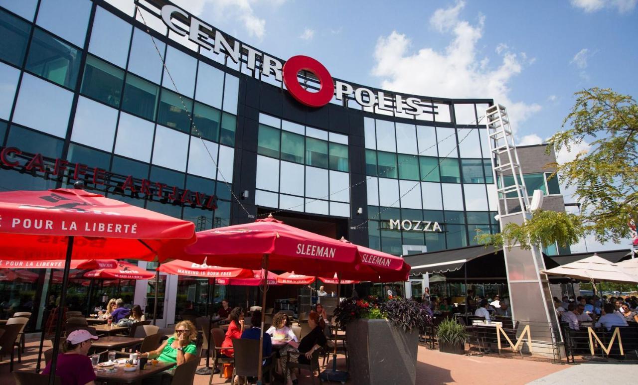Hotel Grand Times - Centropolis Laval