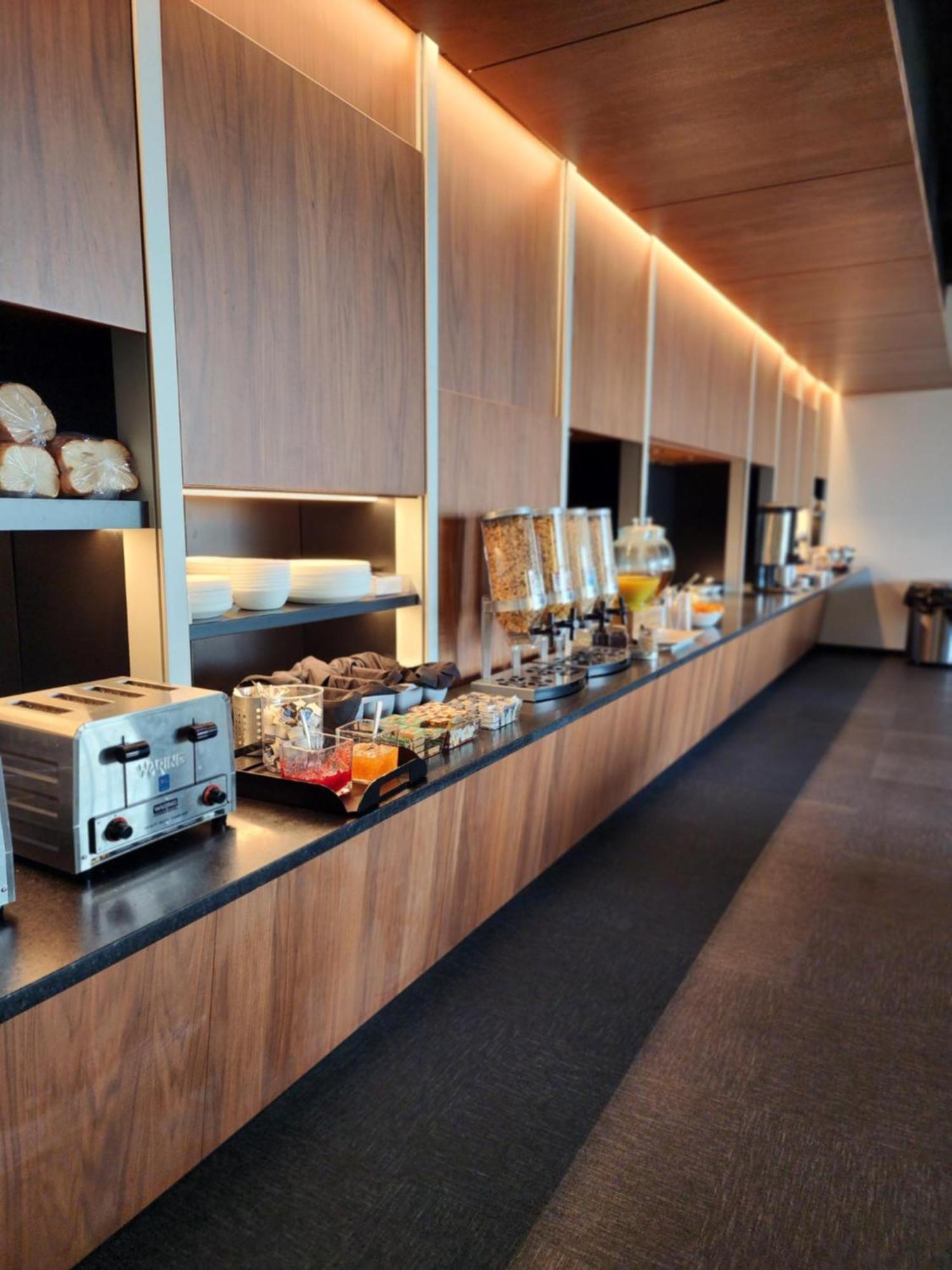Hotel Grand Times - Centropolis 4*